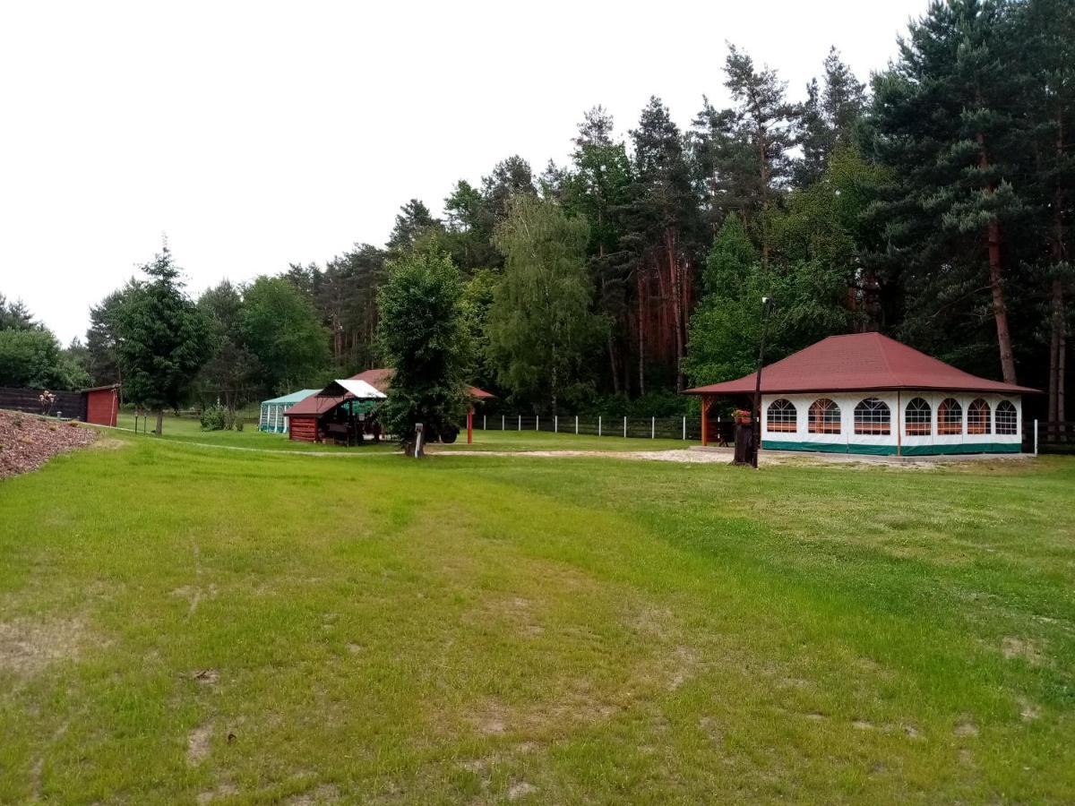 Zajazd Gawrysiowka Hotel Bialy Bor  Exterior photo